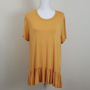 CHELSEA & THEODORE CREW NECK SHORT SLEEVE TOP